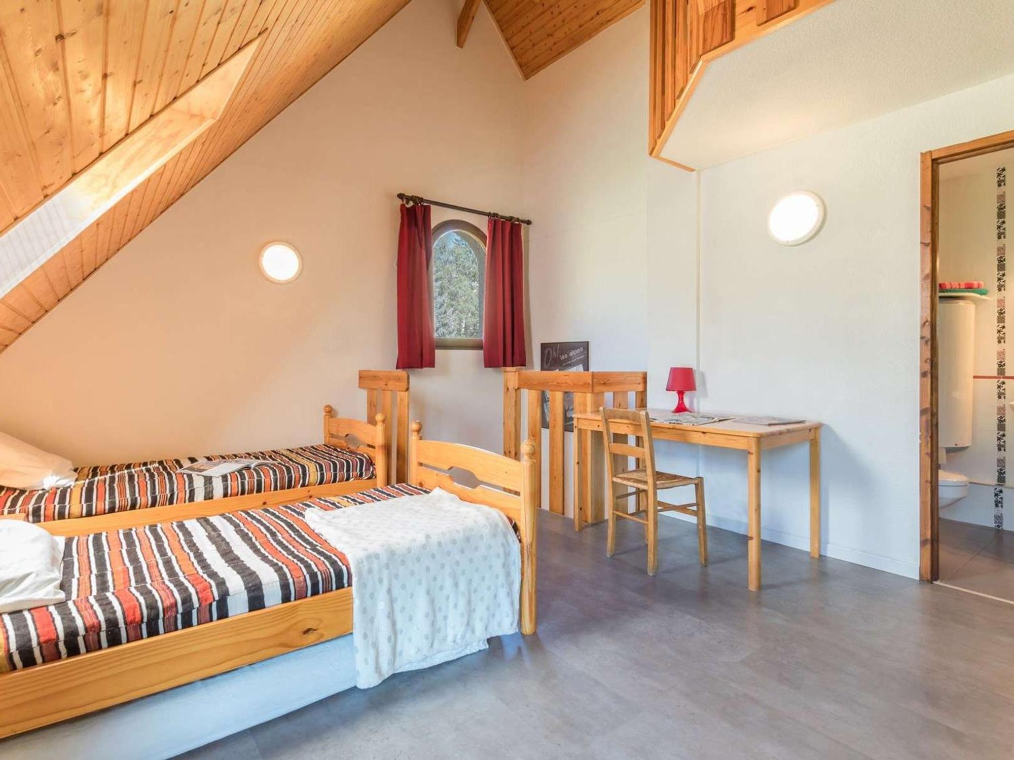 Grand Appartement 4 Chambres, Proche Centre Et Pistes, Parking Privatif - Fr-1-330F-144 蒙乃第耶-勒潘 外观 照片